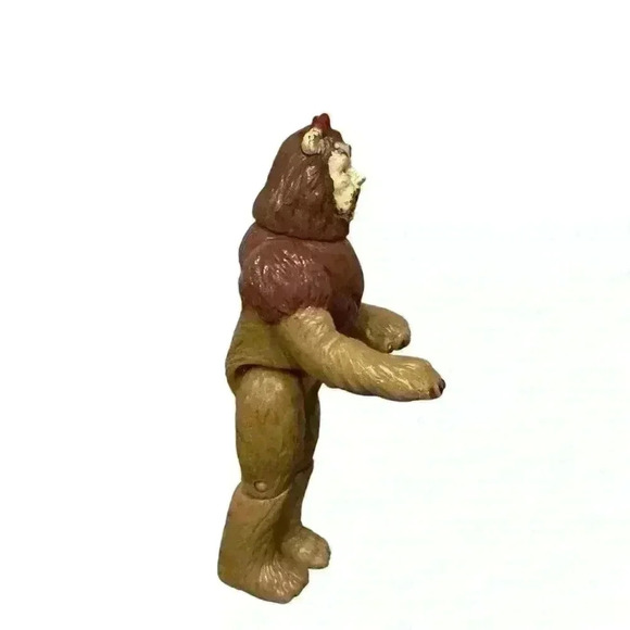 Vintage 1988 The Wizard of Oz 4” Cowardly Lion Action Figure - Picture 2 of 6